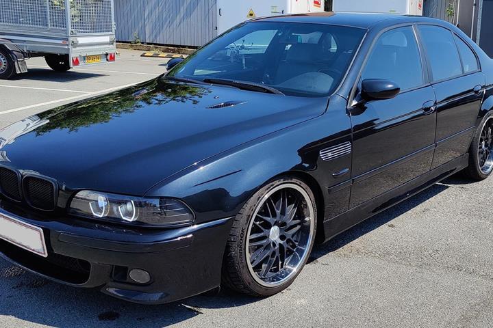 undefined BMW 530 fra 2000