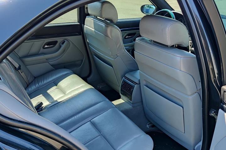 undefined BMW 530 fra 2000