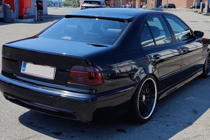 undefined BMW 530 fra 2000
