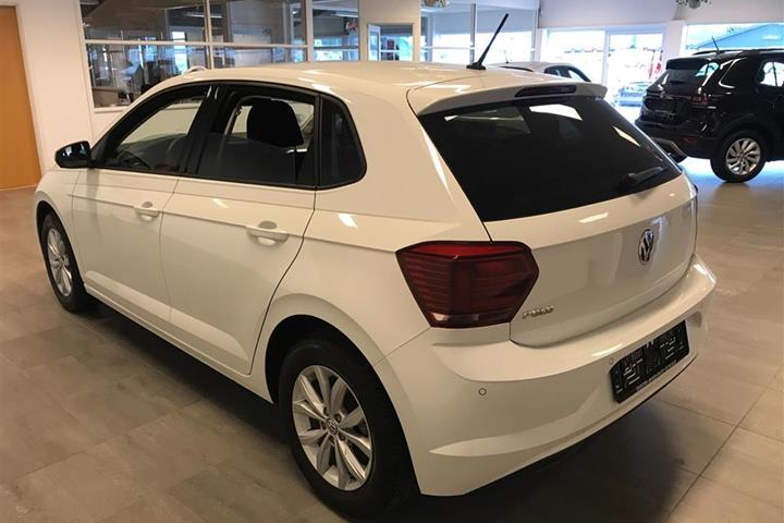 Hvid VW Polo fra 2018