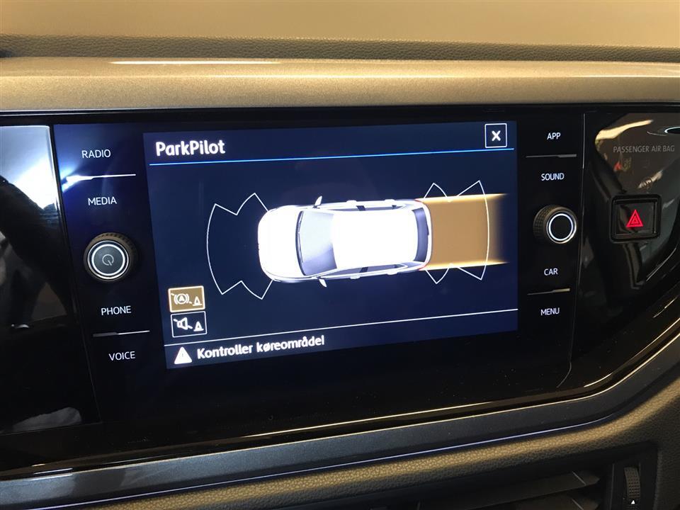 Hvid VW Polo fra 2018