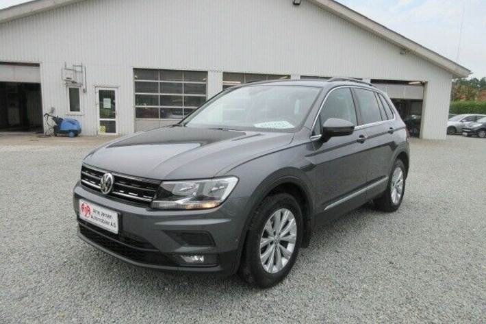 Grå VW Tiguan fra 2018
