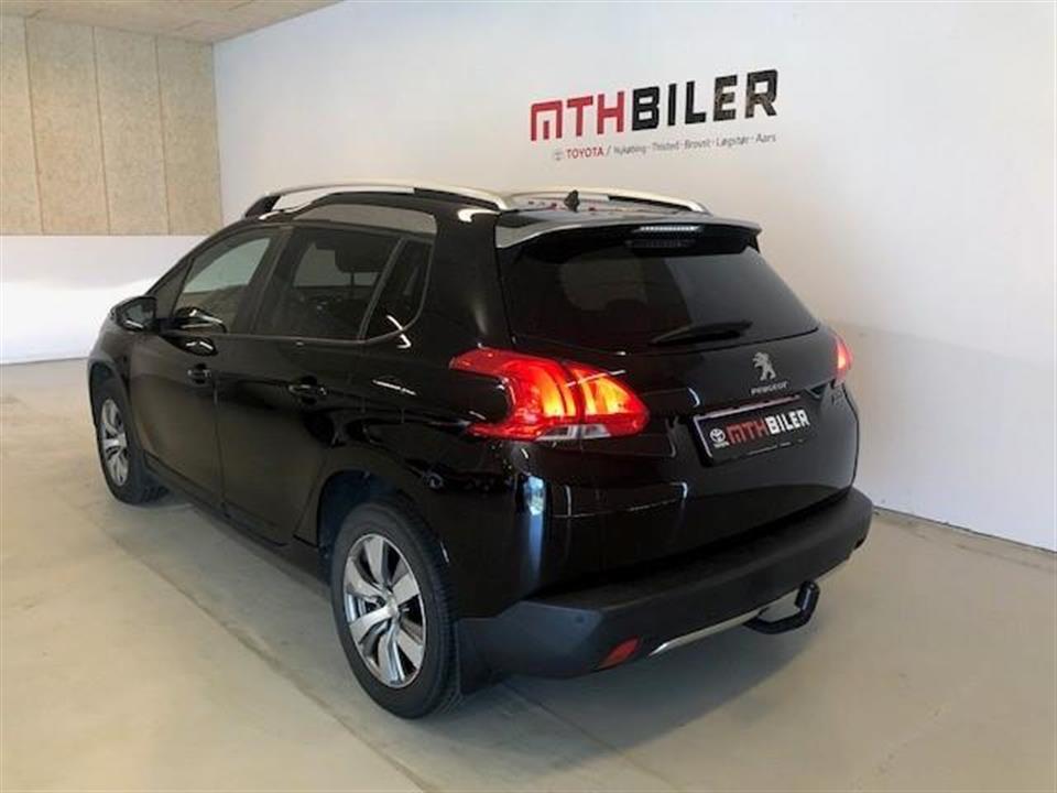 Sort Peugeot 2008 fra 2016
