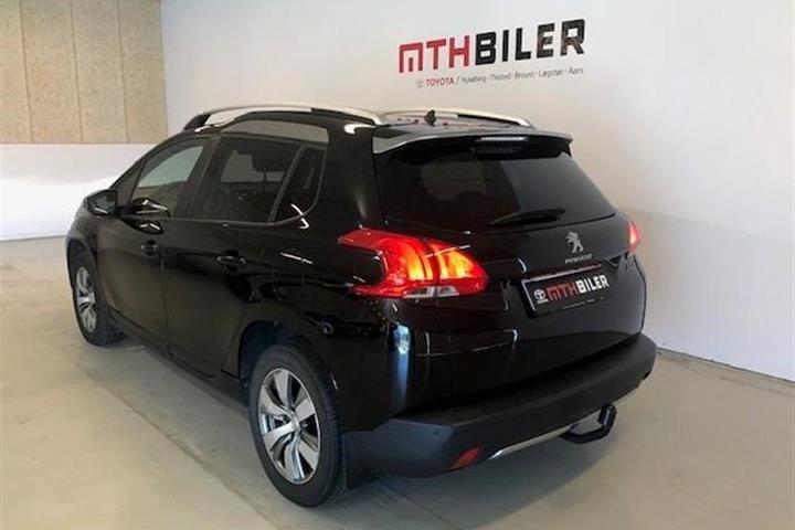 Sort Peugeot 2008 fra 2016
