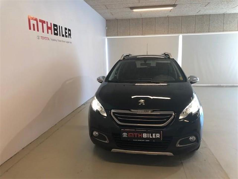 Sort Peugeot 2008 fra 2016