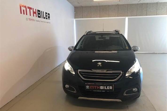 Sort Peugeot 2008 fra 2016