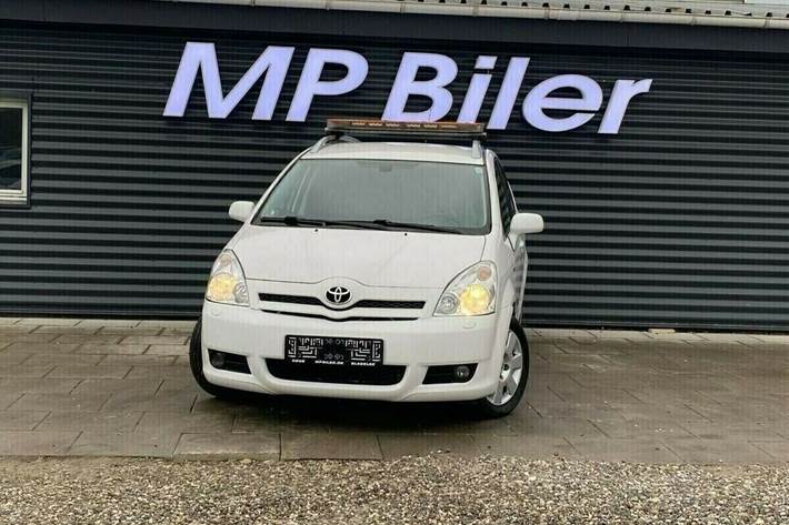 Hvid Toyota Sportsvan fra 2007
