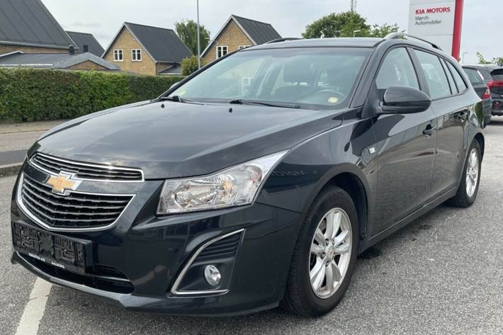 Grå Chevrolet Cruze fra 2013