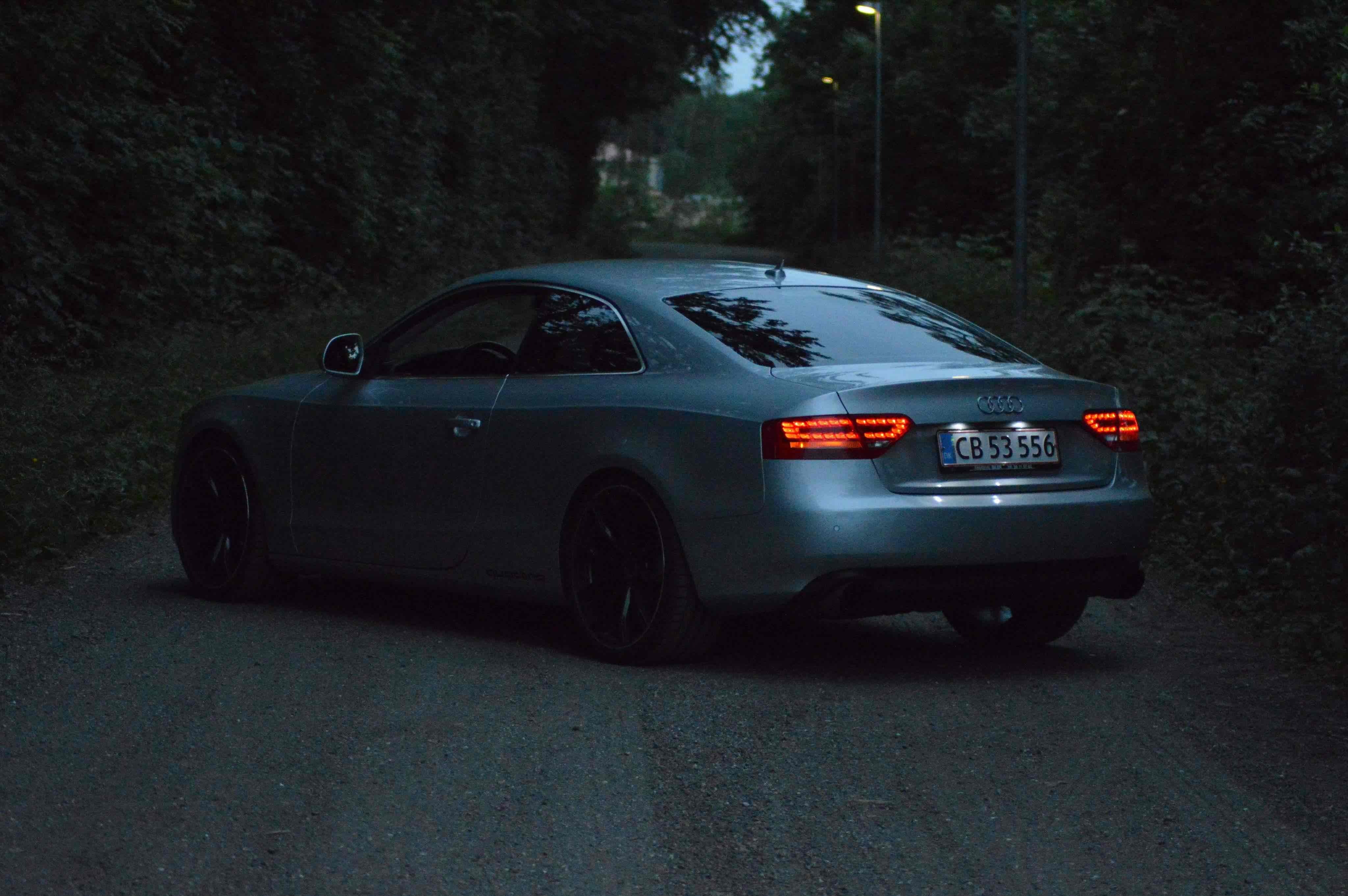 Sølv Audi A5 fra 2008