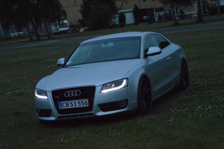 Sølv Audi A5 fra 2008