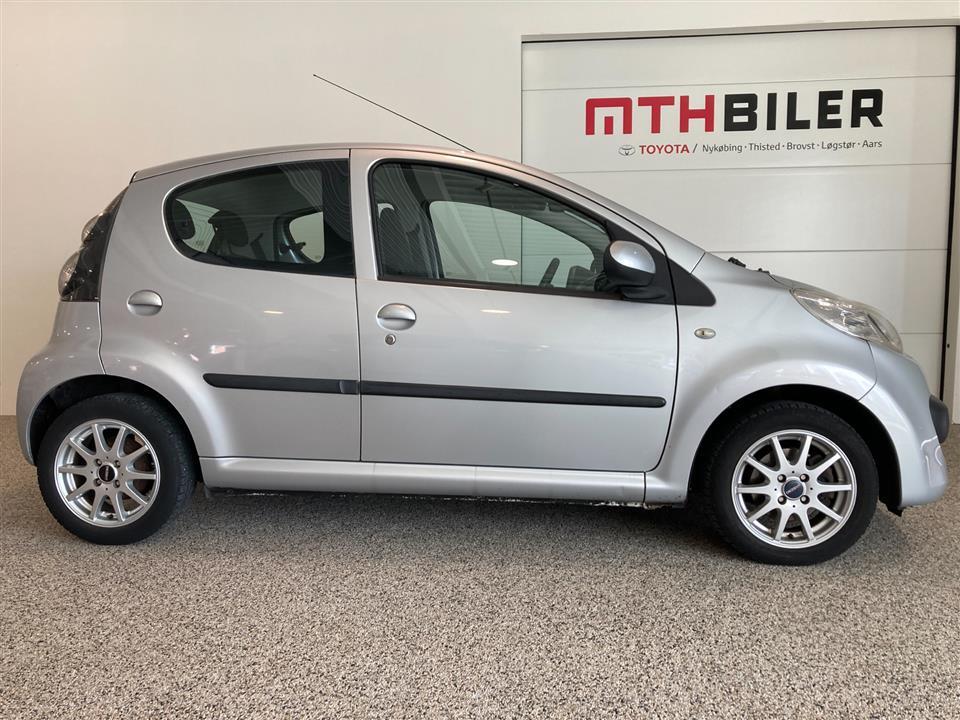 Grå Citroën C1 fra 2007