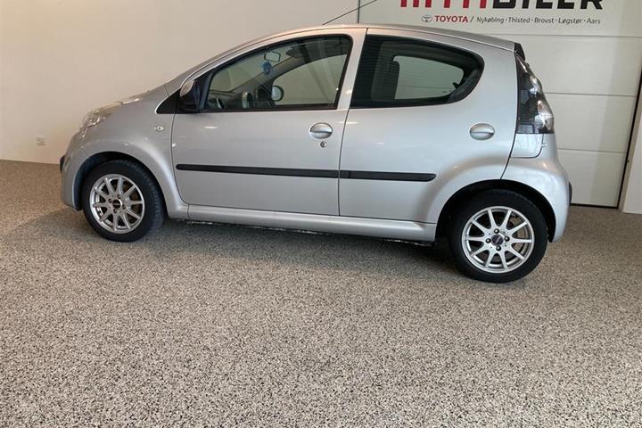 Grå Citroën C1 fra 2007