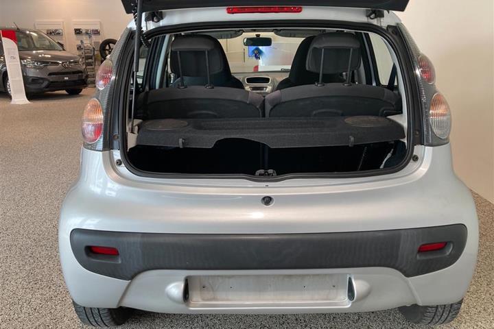 Grå Citroën C1 fra 2007