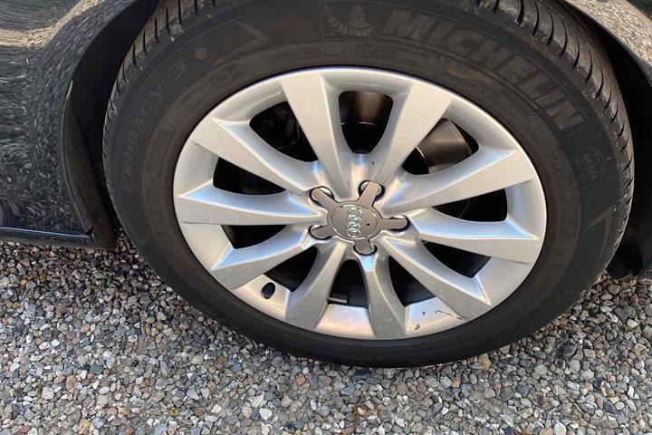 Sort Audi A4 fra 2012