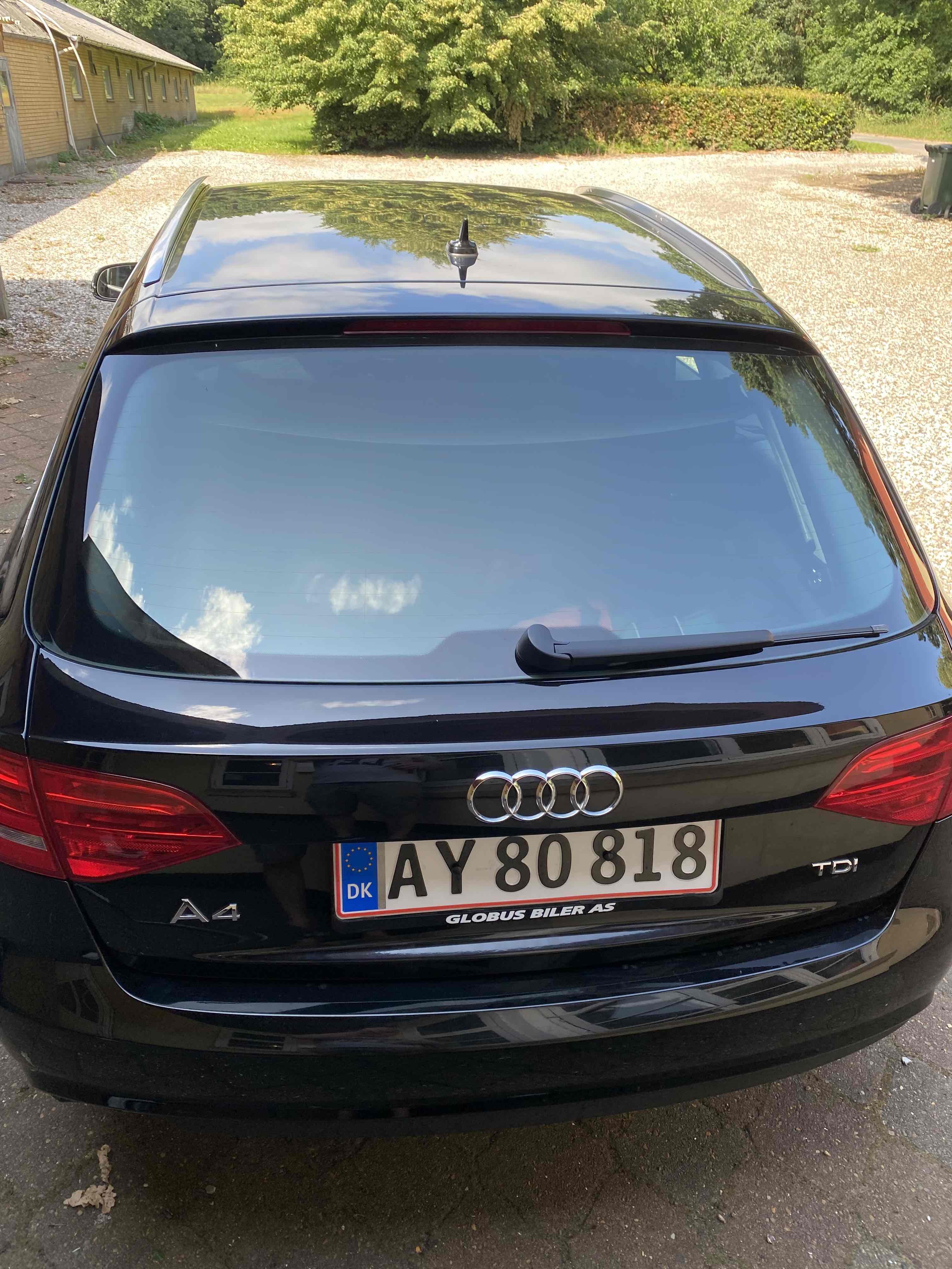 Sort Audi A4 fra 2012
