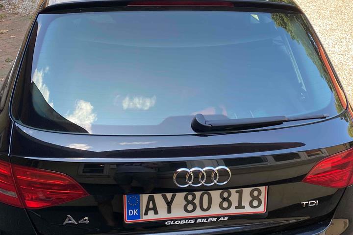 Sort Audi A4 fra 2012
