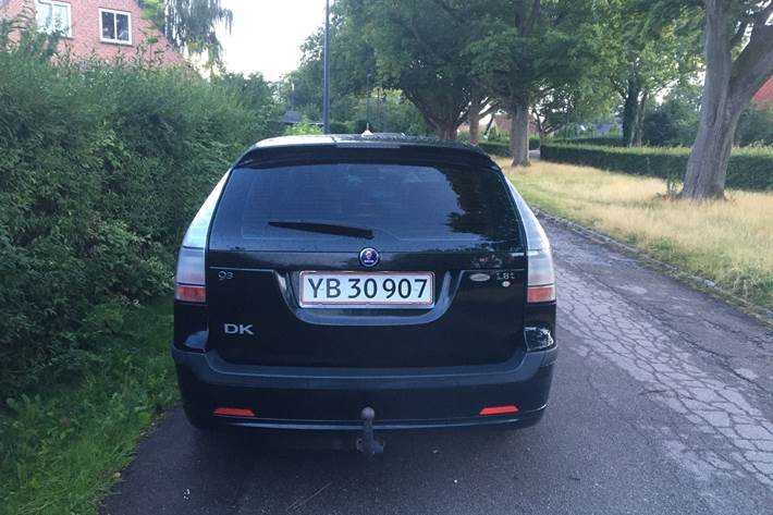 Sort Saab 9-3 fra 2006