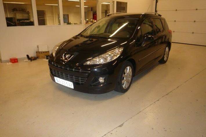 Sort Peugeot 207 fra 2008