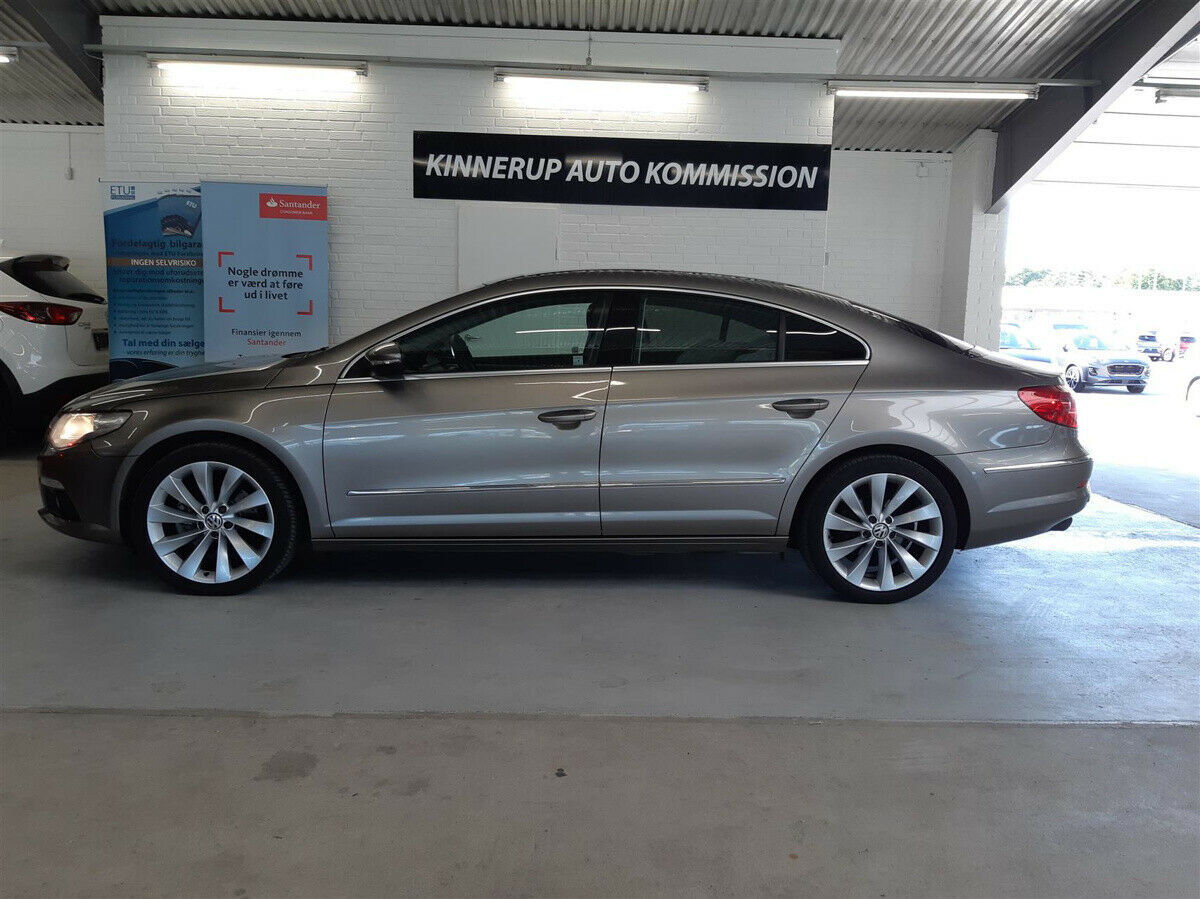 Beige VW CC fra 2012