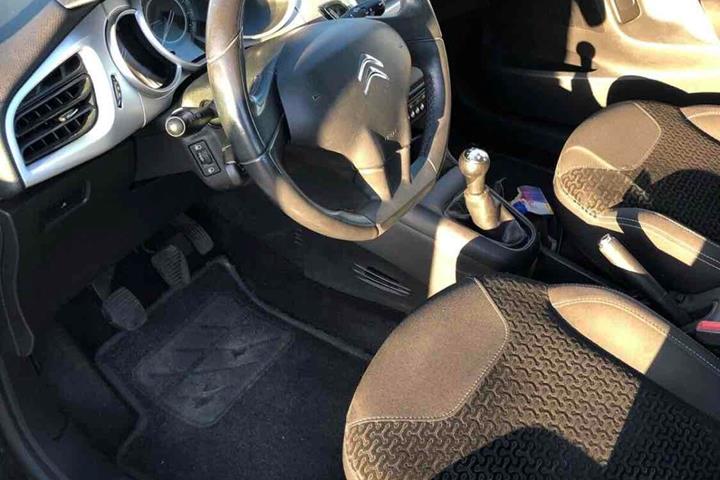 Sort Citroën C3 fra 2010