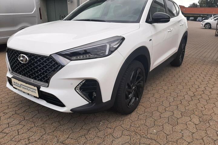 Hvid Hyundai Tucson fra 2020