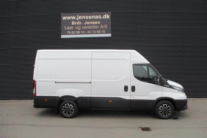undefined Iveco Daily fra 2021