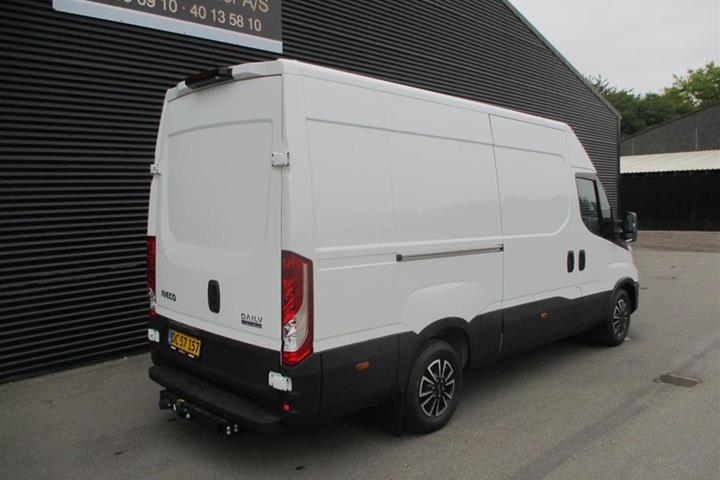 undefined Iveco Daily fra 2021