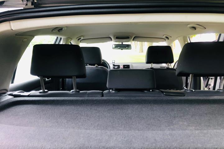 Sølv VW Golf V fra 2006