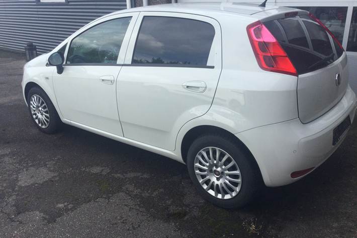 Hvid Fiat Punto fra 2018