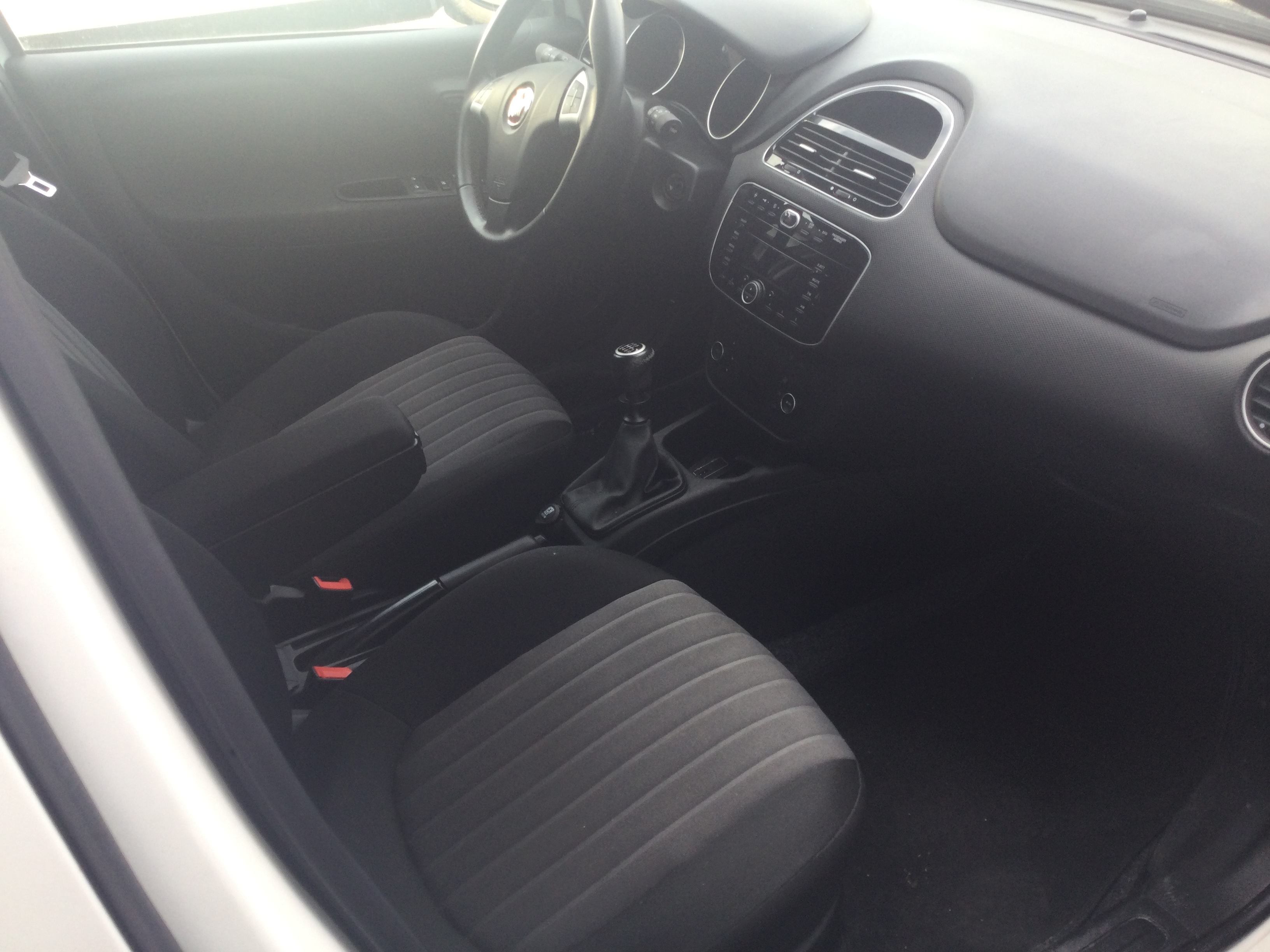 Hvid Fiat Punto fra 2018