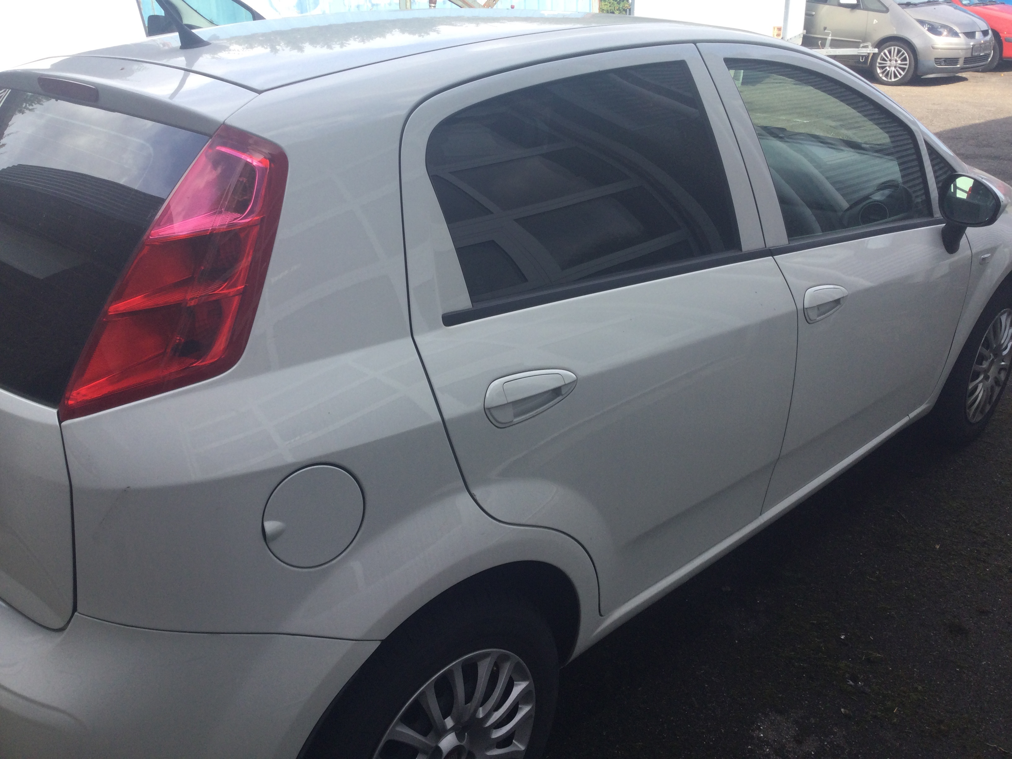 Hvid Fiat Punto fra 2018