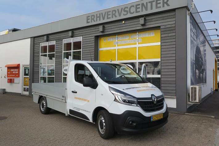 Hvid Renault Trafic T29 fra 2021