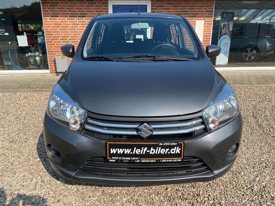Grå Suzuki Celerio fra 2016