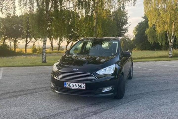 Sort Ford Grand C-Max fra 2016