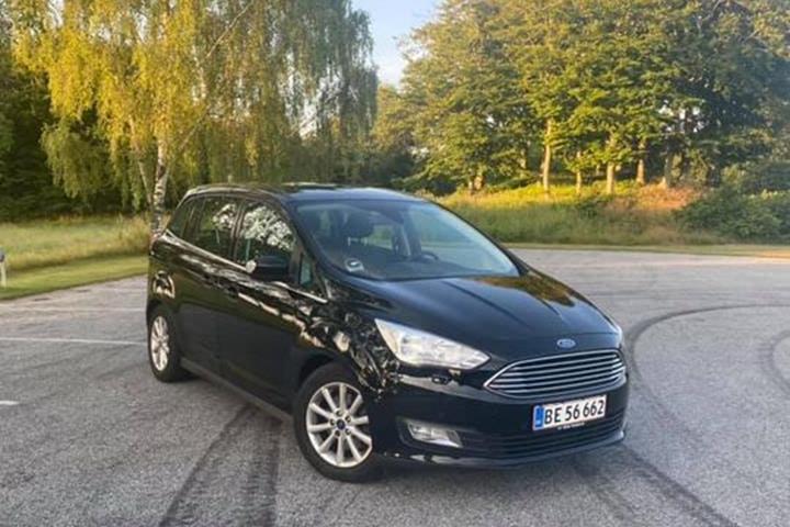 Sort Ford Grand C-Max fra 2016