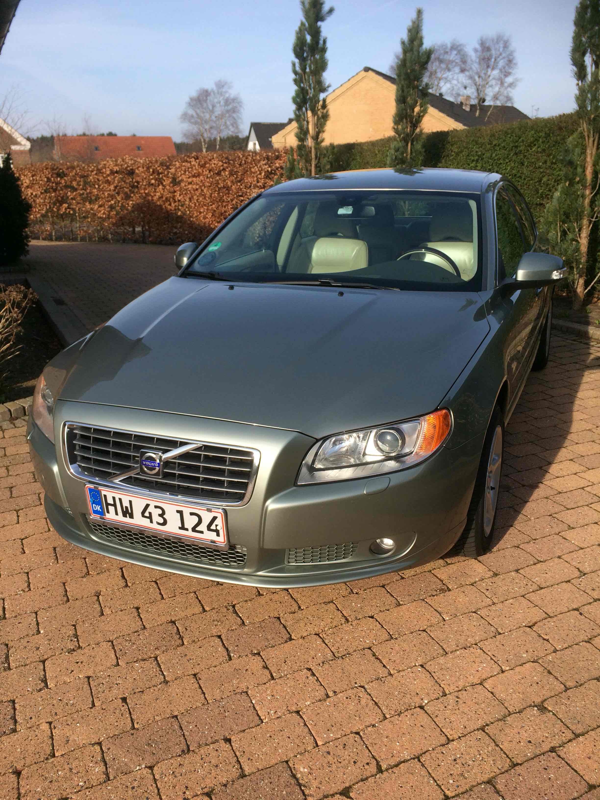 Grøn Volvo S80 fra 2007