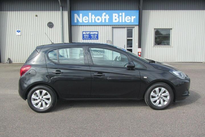 Gul Opel Corsa fra 2016