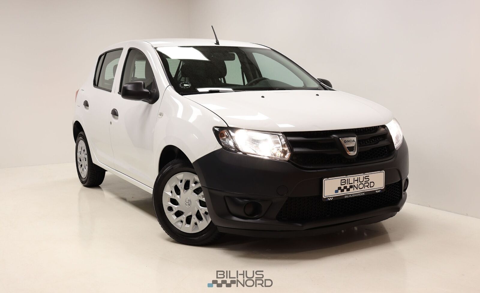 Hvid Dacia Sandero fra 2016