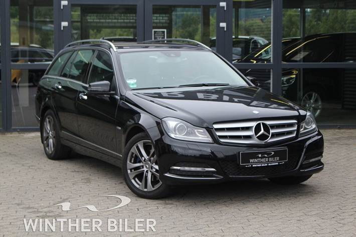 Sort Mercedes C220 fra 2011