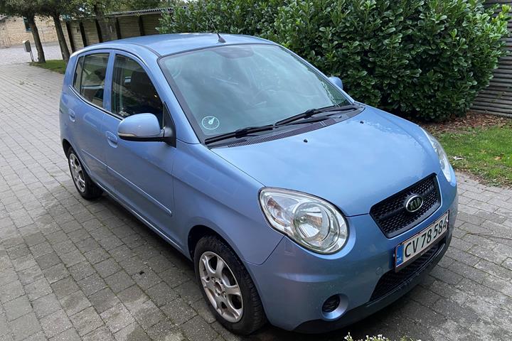 Blå Kia Picanto fra 2010