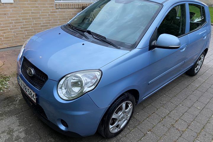 Blå Kia Picanto fra 2010
