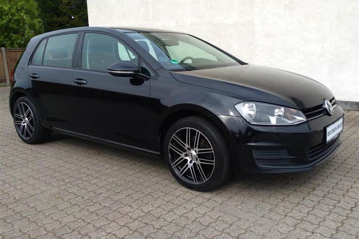 Sort VW Golf fra 2016