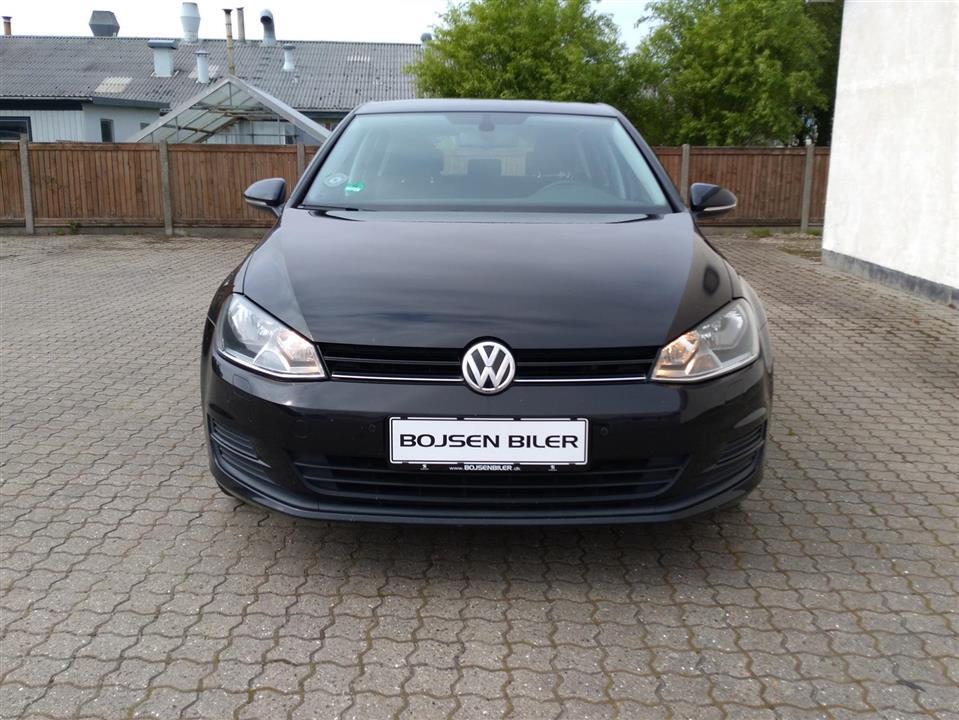 Sort VW Golf fra 2016
