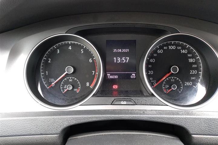Sort VW Golf fra 2016