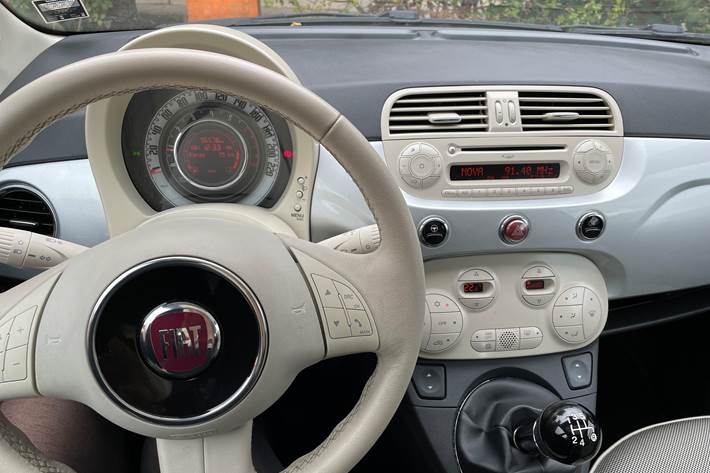 Sølv Fiat 500 fra 2011