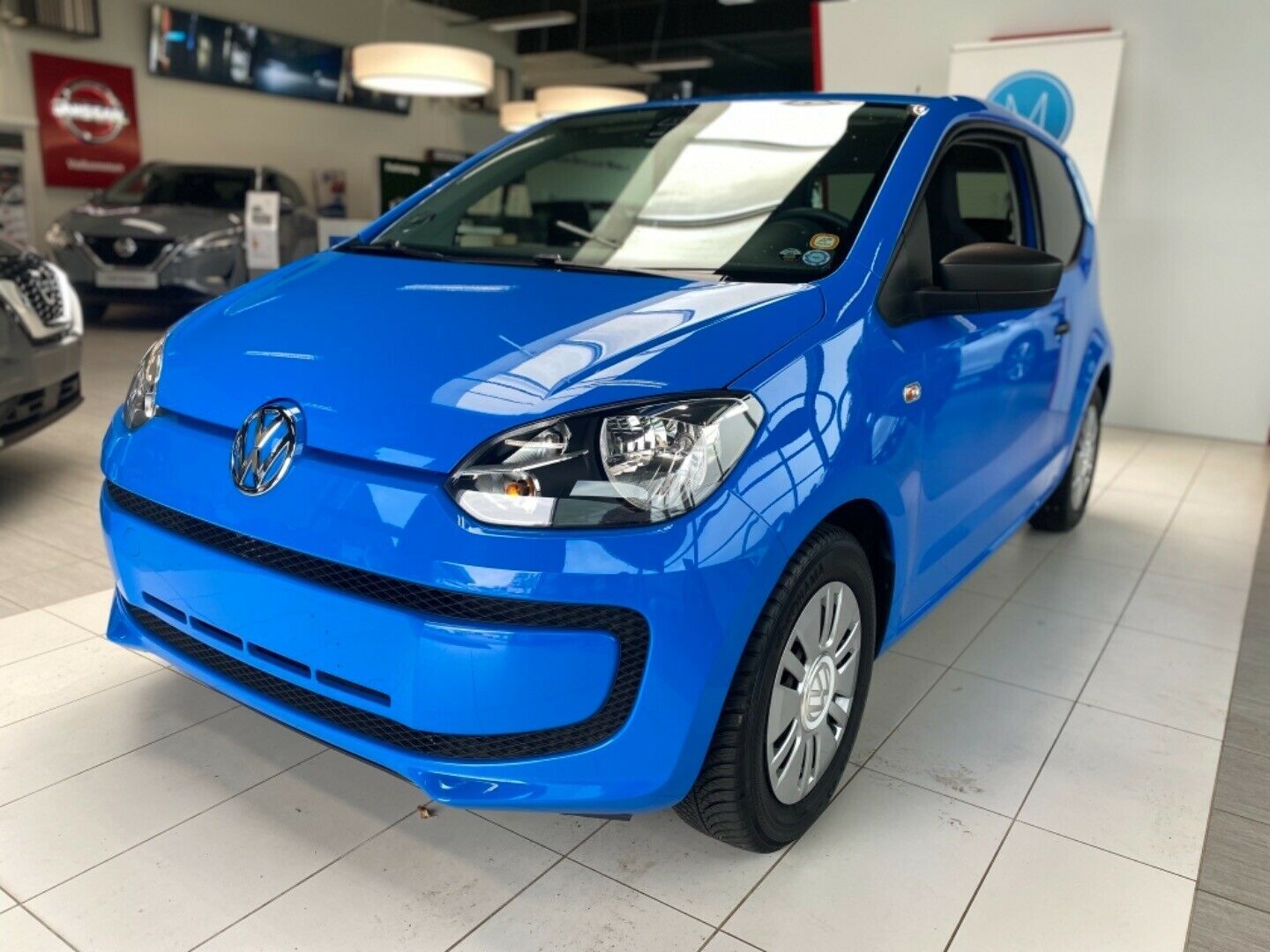 Blå VW UP! fra 2015