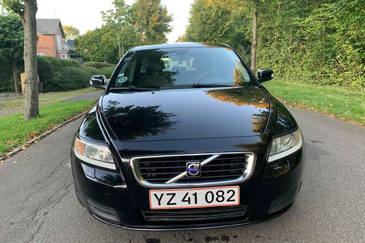 Sort Volvo V50 fra 2008