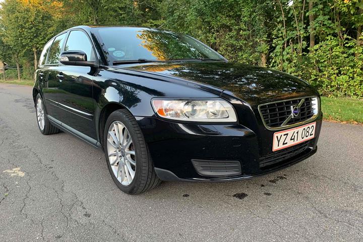 Sort Volvo V50 fra 2008