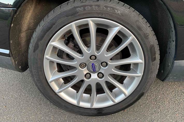 Sort Volvo V50 fra 2008