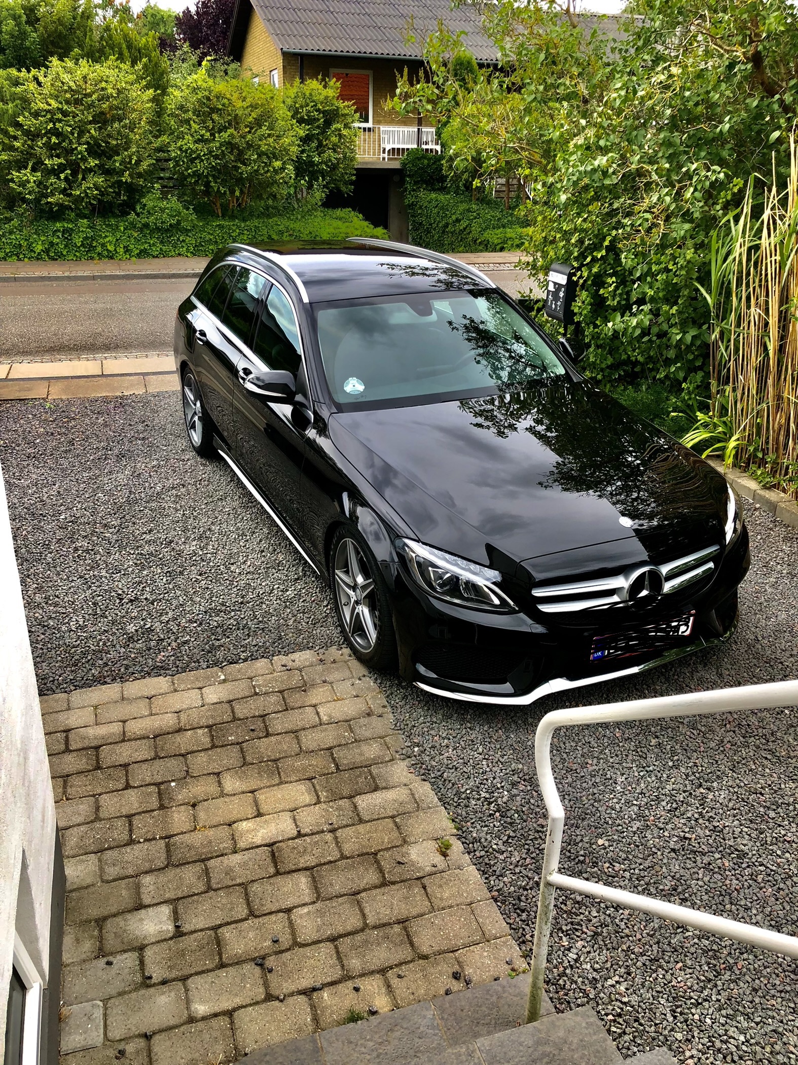 Sort Mercedes C220 d fra 2015
